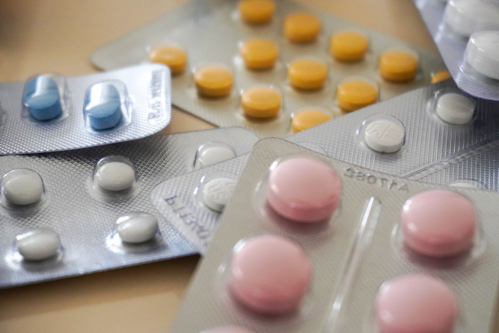 Plaquettes de médicaments en gros plan